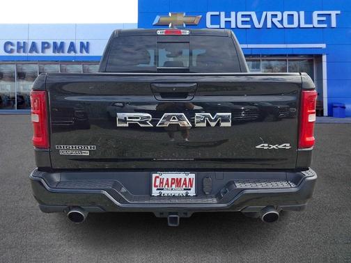 Diamond Black Crystal Pearlcoat 2025 RAM 1500 Big Horn/Lone Star