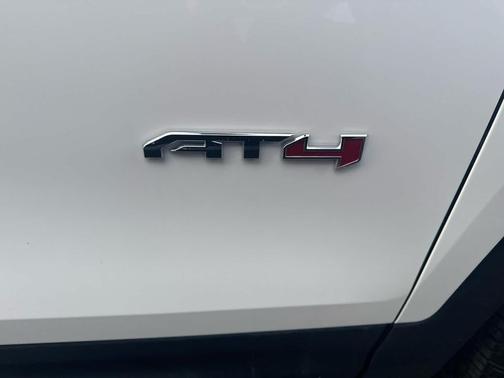 2022 GMC Terrain AWD AT4