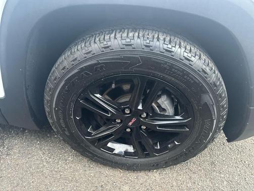 2022 GMC Terrain AWD AT4