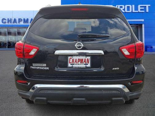 2017 Nissan Pathfinder S