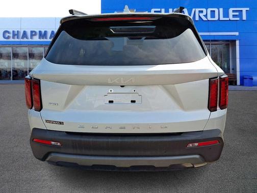 2022 Kia Sorento S