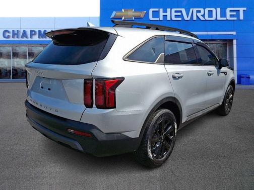 2022 Kia Sorento S
