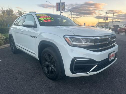 2020 Volkswagen Atlas Cross Sport 3.6L V6 SE w/Technology R-Line