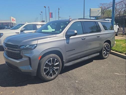 Satin Steel Metallic 2021 Chevrolet Suburban RST