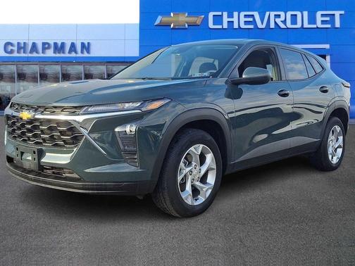 2025 Chevrolet Trax LS