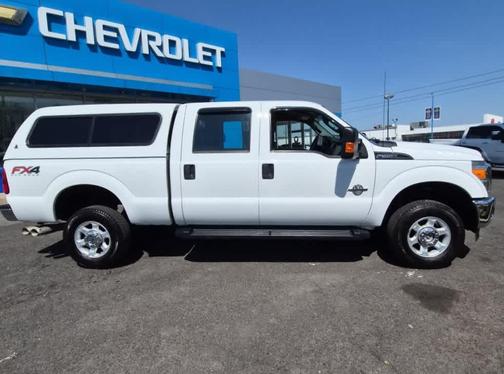 OXFORD WHITE 2016 Ford F-350 XL