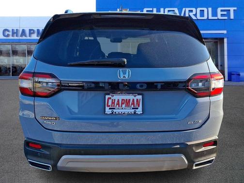 2023 Honda Pilot AWD Elite