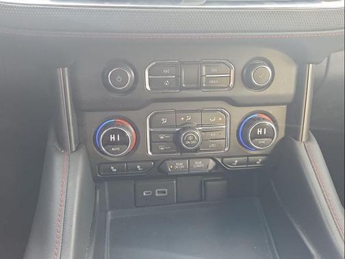 2021 Chevrolet Tahoe 4WD RST