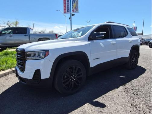 Summit White 2023 GMC Acadia AWD SLE