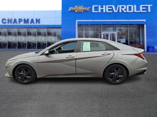 2021 Hyundai ELANTRA SEL