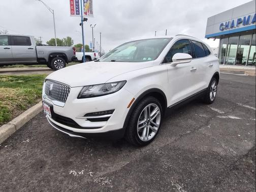 White Platinum Metallic Tri-Coat 2019 Lincoln MKC Reserve