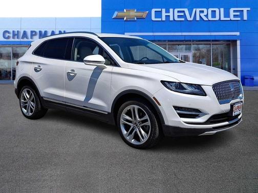 White Platinum Metallic Tri-Coat 2019 Lincoln MKC Reserve