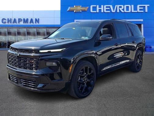 Mosaic Black Metallic 2025 Chevrolet Traverse RS