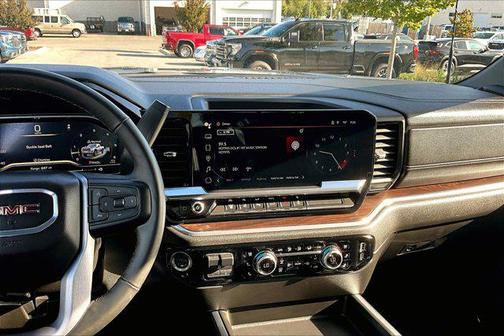 2024 GMC Sierra 2500 SLT