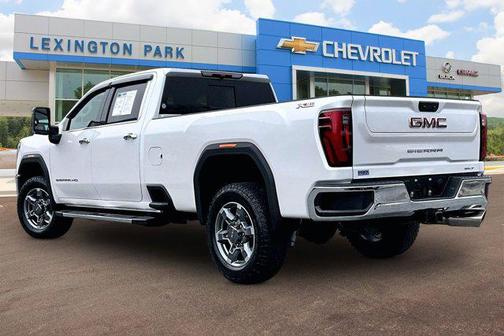 2025 GMC Sierra 3500 SLT