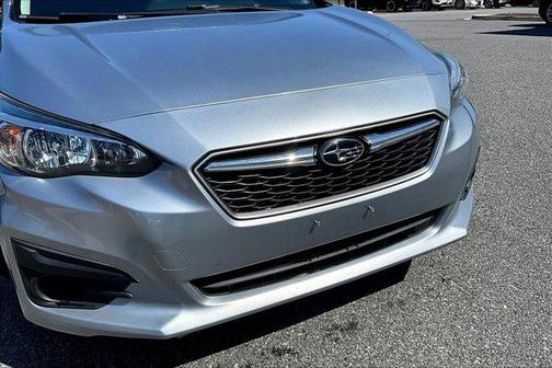 2018 Subaru Impreza 2.0i