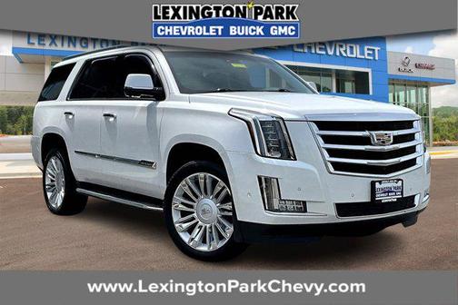 2017 Cadillac Escalade Luxury