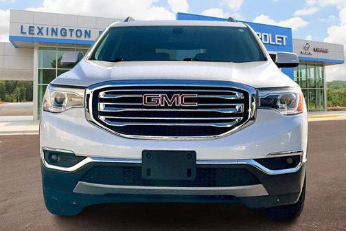 2017 GMC Acadia SLE-2