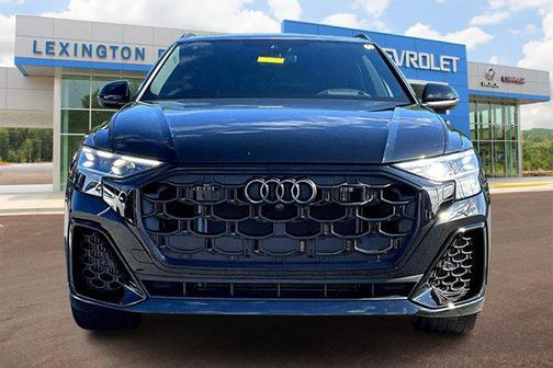 2025 Audi Q8 55 Prestige