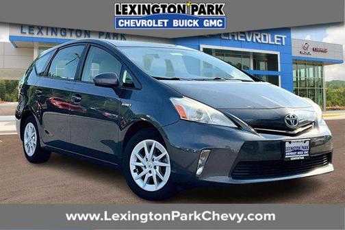 2013 Toyota Prius v Two
