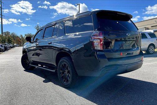 2024 Chevrolet Suburban 4WD Z71