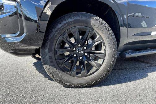 2024 Chevrolet Suburban 4WD Z71