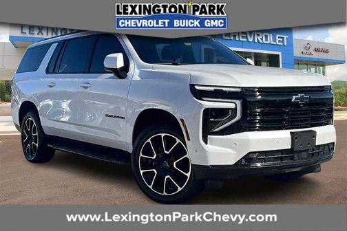 2025 Chevrolet Suburban RST