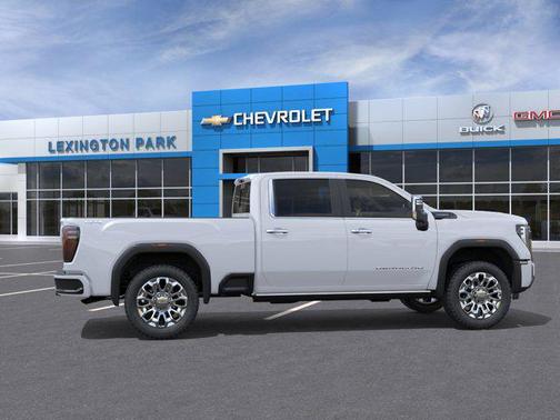 Glacier White Tricoat 2026 GMC Sierra 2500 Denali Ultimate