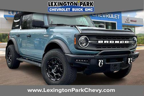 2023 Ford Bronco Base