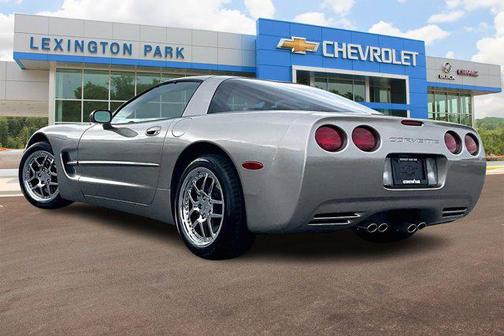 2000 Chevrolet Corvette Base