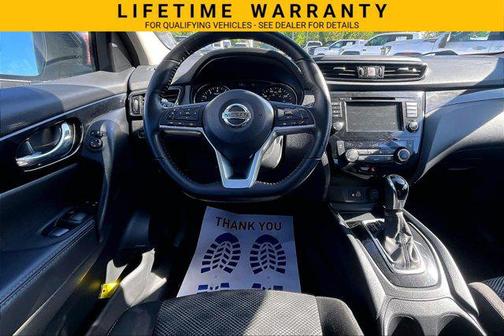 Gun Metallic 2022 Nissan Rogue Sport SV