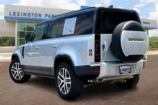 2024 Land Rover Defender 110 P400 S