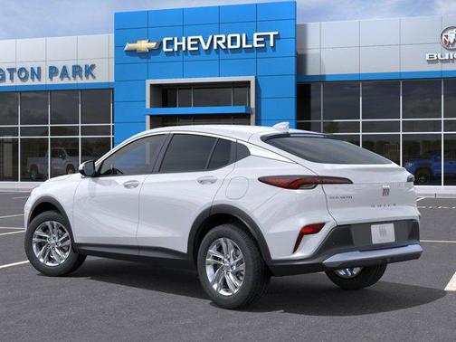 Summit White 2026 Buick Envista Preferred FWD