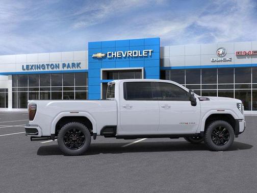 2025 GMC Sierra 2500 AT4