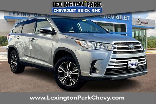 2019 Toyota Highlander LE