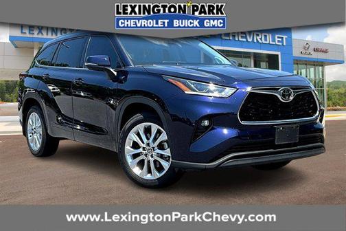 2023 Toyota Highlander L