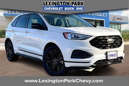 2022 Ford Edge SE