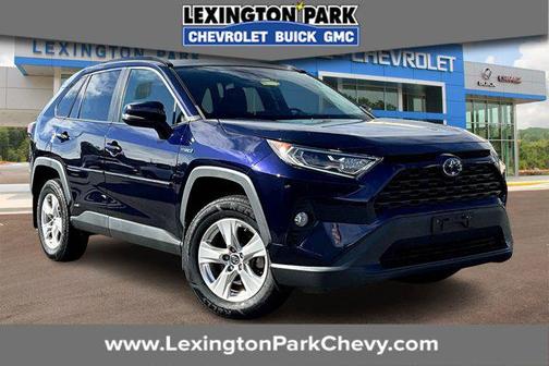 2020 Toyota RAV4 Hybrid XLE