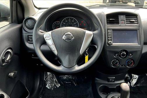2019 Nissan Versa 1.6 S