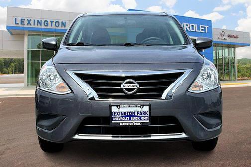 2019 Nissan Versa 1.6 S