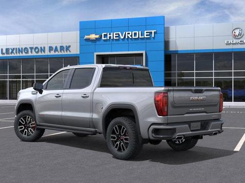 2025 GMC Sierra 1500 AT4