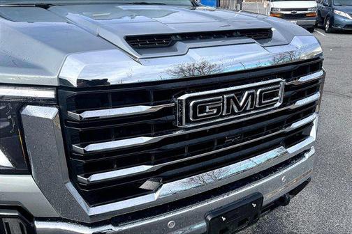 2025 GMC Sierra 2500 SLT