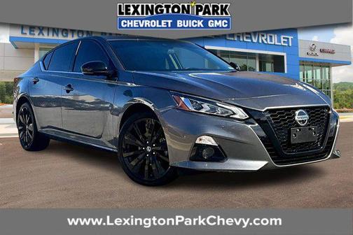 2022 Nissan Altima SR Intelligent AWD