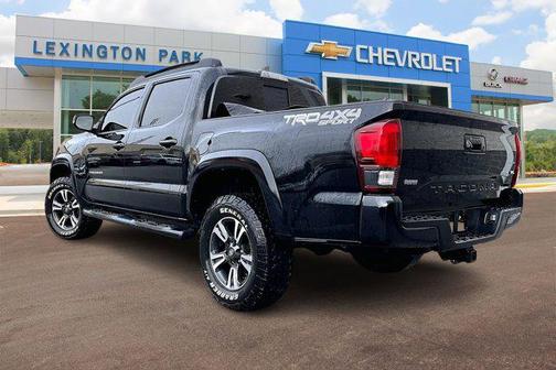 2019 Toyota Tacoma SR