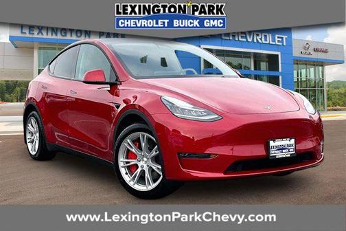2022 Tesla Model Y Long Range Dual Motor All-Wheel Drive