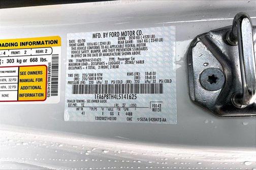 2020 Ford Mustang EcoBoost Premium