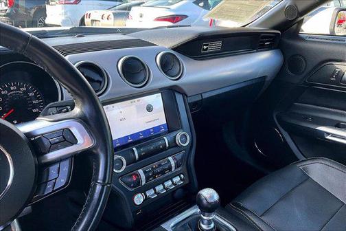 2020 Ford Mustang EcoBoost Premium