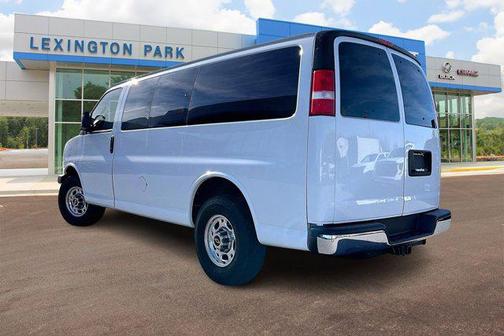 2018 Chevrolet Express 2500 LT