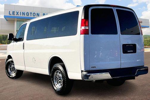 2018 Chevrolet Express 2500 LT