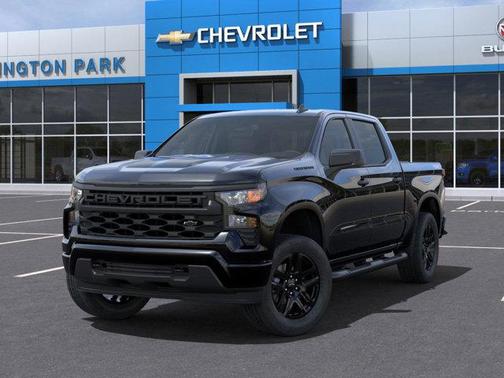 2025 Chevrolet Silverado 1500 Custom